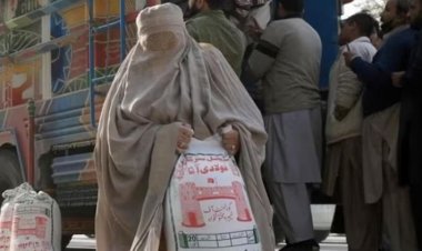 पाकिस्तान की आर्थिक हालत बिगड़ी