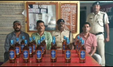 आसनसोल-जसीडीह लोकल ट्रेन से भारी मात्रा में शराब जब्त