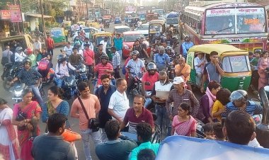 नहीं आया पानी, आक्रोश, सड़क पर उतरे लोग