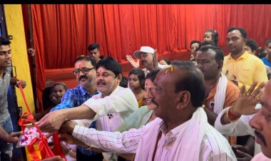 दुर्गापूजा में भव्य आयोजन करना सराहनीय: रोहित