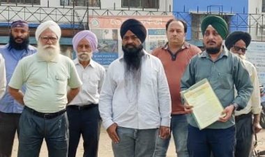 स्कूल के नाम पर सरकारी पैसे का दुरुपयोग, भ्रष्टाचार में लिप्त: सुरेंद्र