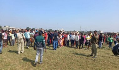 विवादित निर्माण को लेकर दो समुदायों में टकराव