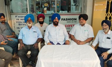 सिख आईपीएस को खालिस्तानी कहने के विरोध में शिल्पांचल के सिखों में उबाल