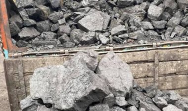 बाँसरा में सीआईएसएफ की मदद से सतीश यादव और मकसूद का चल रहा अवैध कोयले का डिपो, रात में हो रही तस्करी