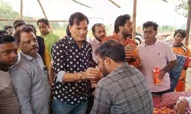 न्याय के लिए तीन दिनों से भूख हड़ताल पर बीघे भाजपा कर्मी और उनकी पत्नी से मिलने पहुंचे मेयर