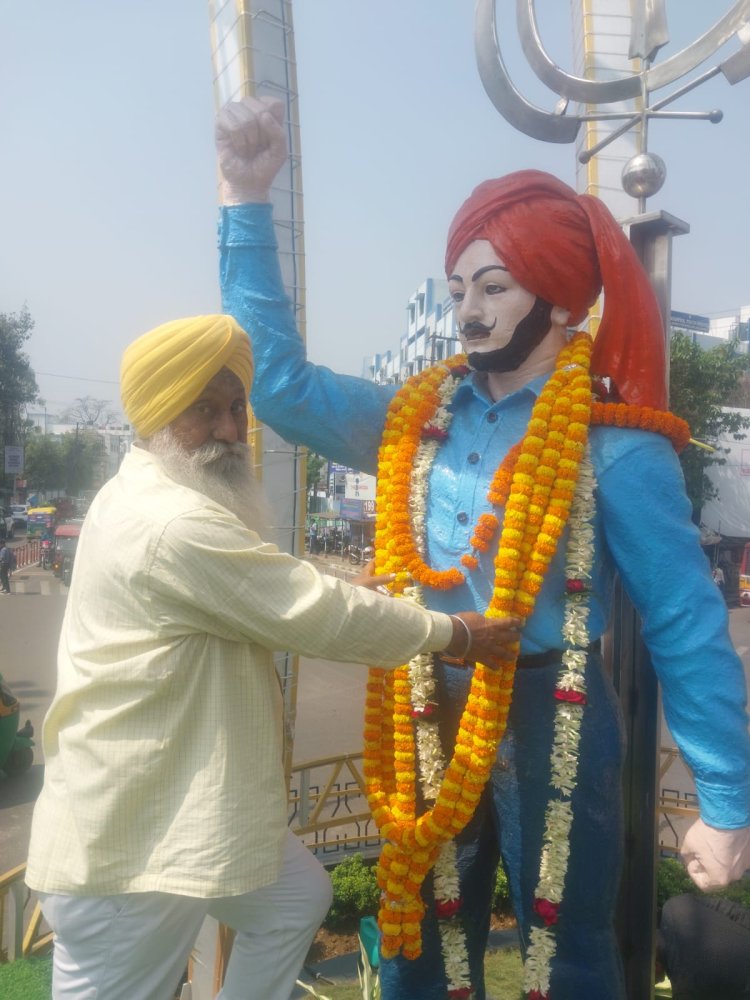 शहीदी दिवस पर याद किया भगत सिंह, सुखदेव और राजगुरु को