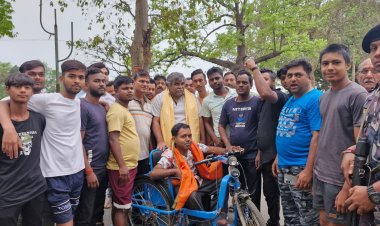 जितेंद्र पहुंचे कुल्टी, मॉर्निंग वॉक करने वालों से की मुलाकात