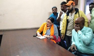 फैक्ट्री मालिक नहीं कर रहे प्रदूषण पर कंट्रोल, अग्निमित्रा ने खोला मोर्चा