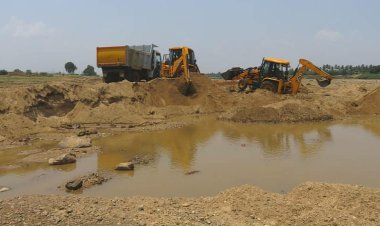 डिसरगढ़ से दुर्गापुर तक अजय और दामोदर नदी में मची है बालू की लूट