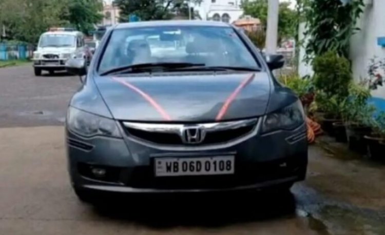 गांजा तस्करी के खिलाफ पुलिसिया अभियान, डॉक्टर का स्टिकर लगी कार से 30 किलो गांजा जब्त, 3 धराए