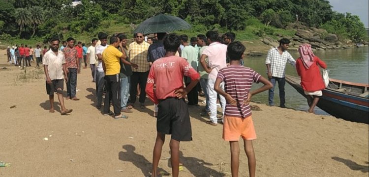 दामोदर नदी में डूबे दोनों किशोरों के शव बरामद, लेकिन बालू माफियाओं पर कार्रवाई नहीं