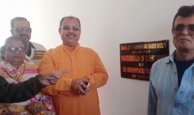 श्री श्री दक्षिण काली मंदिर में चार कमरों का उद्घाटन कृष्णानंदु मुखर्जी किया
