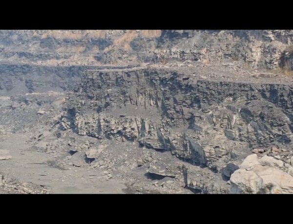 भाजपा नेता जितेंद्र तिवारी पांडेश्वर विधानसभा के विधायक को लेकर के ही है परेशान मगर डियो लिफ्टिंग सिंडिकेट के मास्टर माइंड को लेकर अब तक वह कुछ नहीं बोले