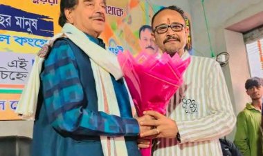 जामुड़िया में टीएमसी सांसद शत्रुघ्न सिन्हा ने कर्मी सभा को किया संबोधित 