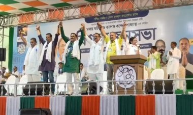 चुनावी जनसभा को संबोधित करते मुख्यमंत्री ममता बनर्जी ने प्रधानमंत्री और भाजपा के नेताओं के तीखा प्रहार की