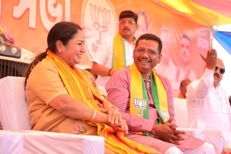 भाजपा प्रत्याशी के चुनावी जनसभा को संबोधित करने पहुंची मुख्यमंत्री रेखा गुप्ता