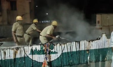 टीएमसी पार्षद मौसम बसु के कार्यालय में लगा आग
