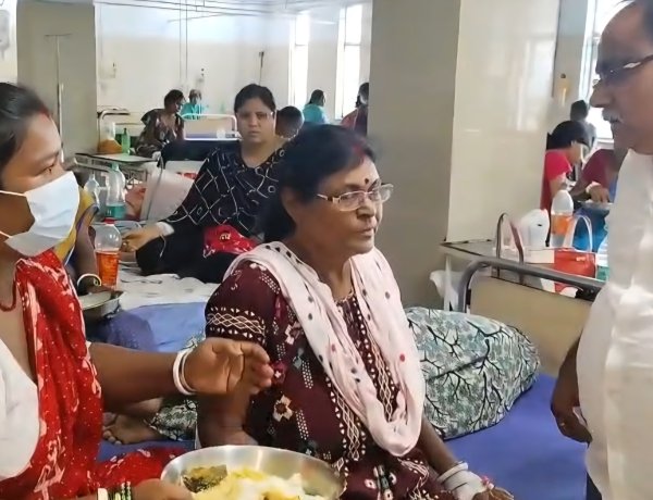 अग्निमित्रा पाल के निर्देश पर जिला अस्पताल का निरीक्षण