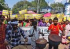 15 साल से 22 सूत्री मांगों को लेकर आदिवासी संगठन का आंदोलन,आसनसोल SDO कार्यालय में सौंपा ज्ञापन