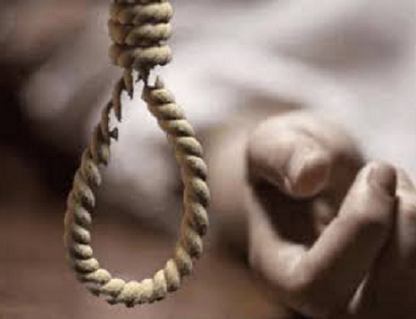 कई लोग सूदखोर से परेशान होकर भी आत्महत्या करते हैं